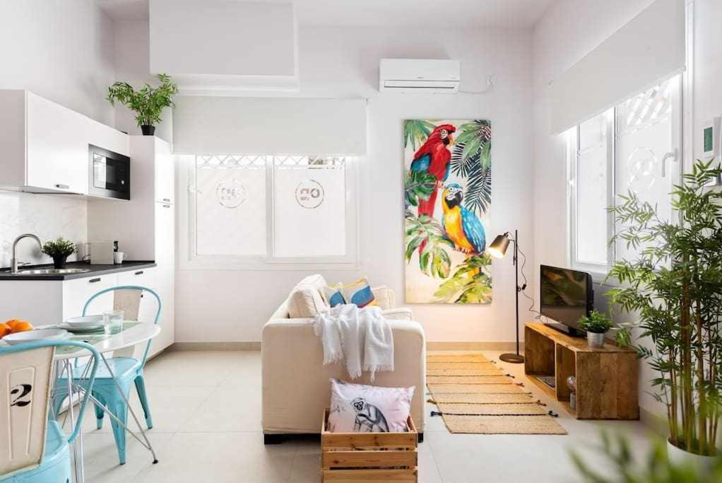 Monkeys Apartments Pinoloft Nuevo Torneo Sevilla Eksteriør bilde